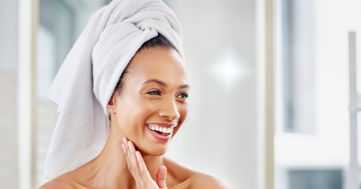 Over 25,000 Reviewers Love This $8 ‘Glowtion’ Tinted Moisturizer